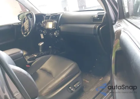 2019 Toyota 4Runner Trd Off Road Premium из США, поврежденный, VIN JTEBU5JR5K5642173